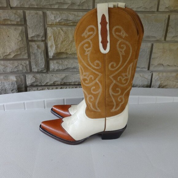 Nine West Western boots women's size 5.5M, 3 tone leather, pointed toe, quality - Picture 1 of 15